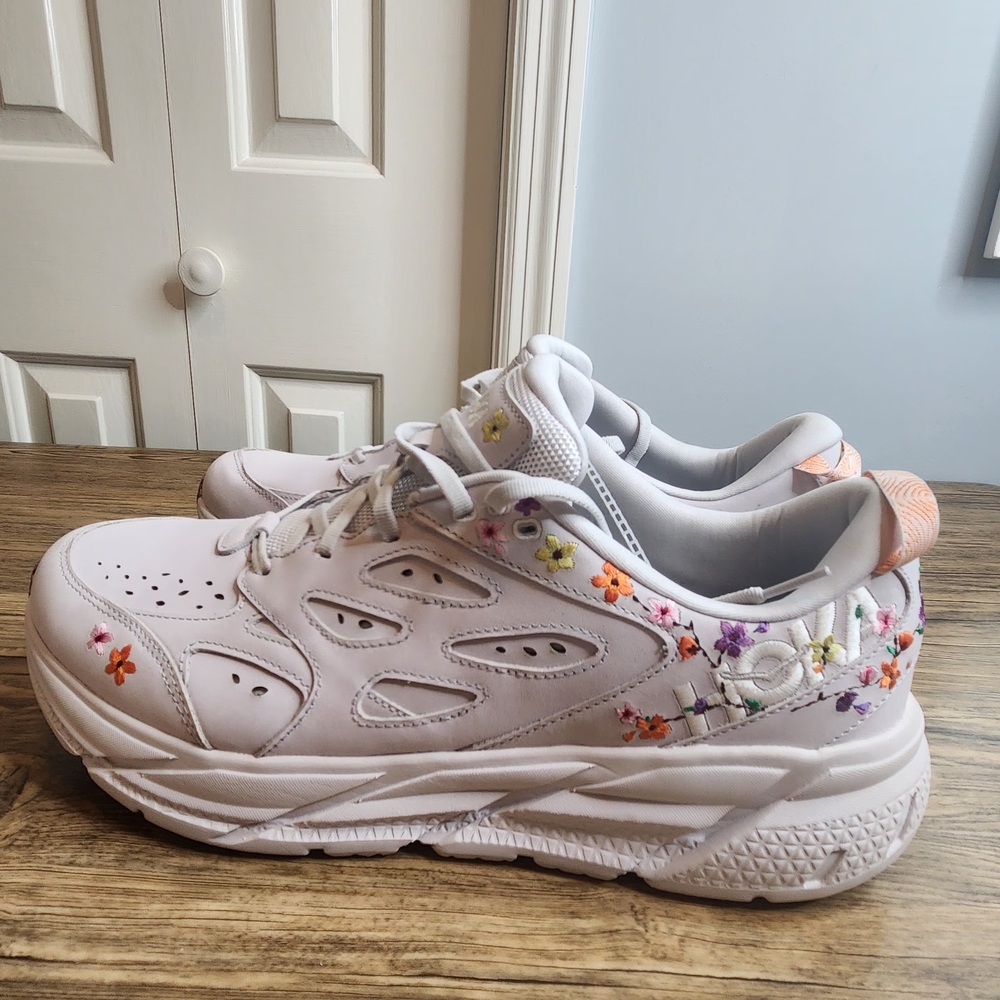 Hoka One One Vibrant Bloom Clifton L Floral Embroidered Sneakers Men's 14/Wom 15